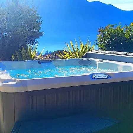 公寓 Magic Garden With Jacuzzi-pool And Luxury View